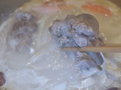 -三人行骨头王火锅(长寿店)