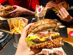 -FAT COW(虹梅路店)
