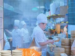 -馋三尺蟹粉小笼(人民广场店)