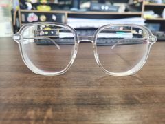 -宏宇眼镜蔡司依视路折扣店(兆佳眼镜城店)