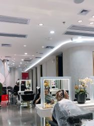 点击看大图 -Kraemer Paris 苏豪路易士·嘉玛发廊