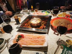 -二荆条·蜀鲜汇城市森林火锅