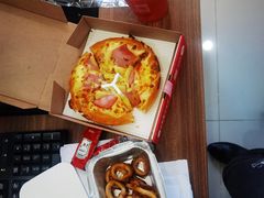 -必胜客(松雷店)