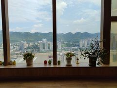 -闲隅江景艺术酒店(解放碑洪崖洞总店)