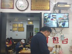 -覃肥叔桂林米粉(粮道街店)