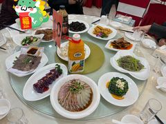 -华旗酒店餐厅