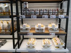 面包甜点陈列柜-欧文西点(港隆广场店)