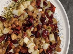 -有红鸡毛店·川菜(建设路店)