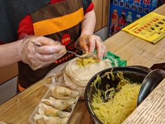 -老张太太特色小卷饼(第3号店)
