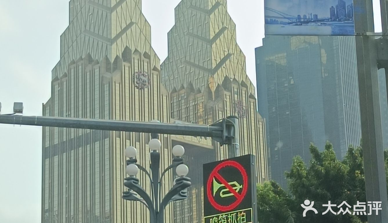 随手拍|放肆出片的摩登城市