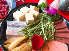 -谭鸭血老火锅(漳州路店)