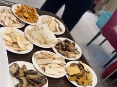 -天宜隆蘑菇宴火锅(石景山旗舰店)