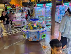 -卡通尼乐园(宝山龙湖天街店)