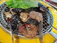 -青瓦炭韩潮烤肉(花园道店)