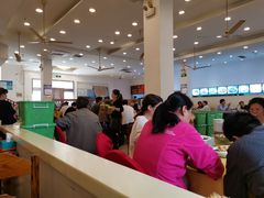 大堂-侬佳蒸菜馆(听潮店)