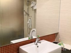 -维也纳智好酒店(深圳罗湖口岸国贸火车站店)