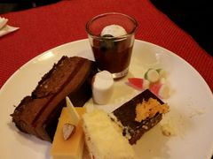 -OPEN開全日自助餐厅·西餐·海鲜(佛山希尔顿酒店)