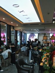 -藤野造型烫染·漂发