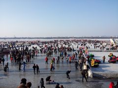 -人民防洪胜利纪念塔