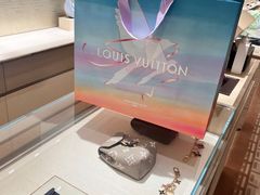 -LV路易威登(德基广场店)