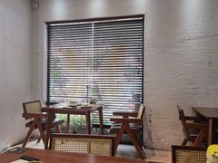 -Mark&Mars Restaurant