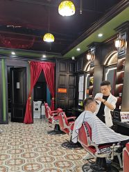 -豪帅男士理容馆