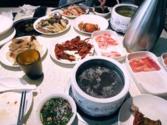 麻辣小龙虾-餐海·海鲜自助餐厅(宝龙广场店)