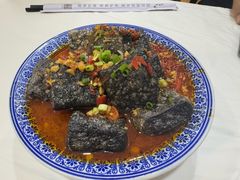 油炸臭豆腐-新新湘菜馆(新中街二条店)
