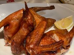 招牌红烧乳鸽-太平馆西餐厅(北京路店)