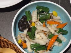 -前海沿·青岛菜(大拇指广场石老人店)