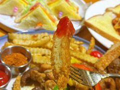 -Thanks美式餐厅(汉堡咖啡店)