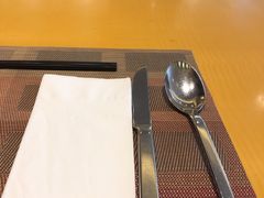 -上海西藏大厦万怡自助餐厅(徐汇店)