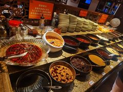 -佬土鹅肠火锅(解放路店)
