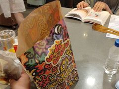 -麦当劳(汉口火车站候车室店)