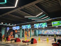 -极限PLAY运动娱乐新世界·团建派对表演休闲馆·室内高空游乐园