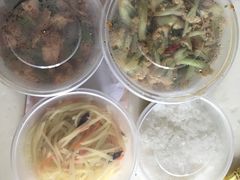 -刘胖子家常菜·蹄花焖藕(中央花园店)
