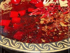 -映山红鲜货火锅(鱼嘴店)