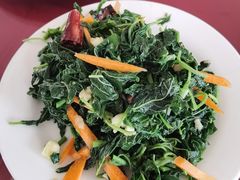 拌野菜-北京龙庆四季香农家饭庄·灶台鱼·碳烤虹鳟鱼(龙庆峡店)