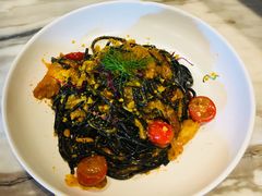 膏蟹海鲜墨鱼面-农畉LONFOOD(福田星河COCOPark店)