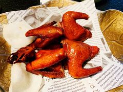 -蝴蝶里·粤菜·点心(滨江龙湖店)