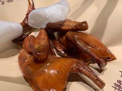 -鸽子侯·家宴·平价海鲜(市图书馆店)