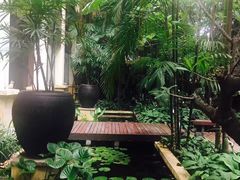 -迪瓦娜按摩和水疗中心