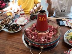 -毛辣果·贵州红酸汤牛肉火锅(西单店)