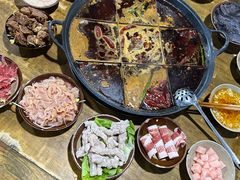 -正南齊北重庆老火锅(光华村直营店)