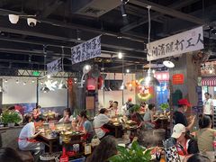 -萍姐火锅·公路夜市(武汉首店)