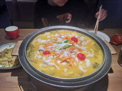 -山城外·非遗酸菜鱼(蜀都万达店)