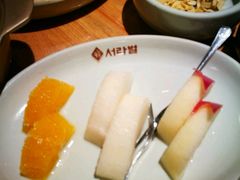 -萨拉伯尔水源素问店·韩国宫廷料理(人民路店)