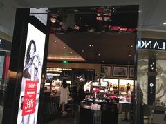 -Victoria's Secret(杭州湖滨银泰in77店)