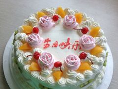 -红宝石·鲜奶小方·海派西点房(南丹店)
