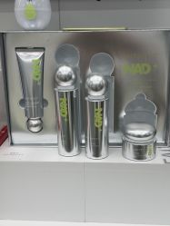 -凡碧诗毛孔清洁收细